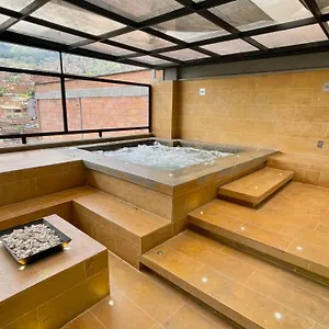 Edificio Helena Apartamento